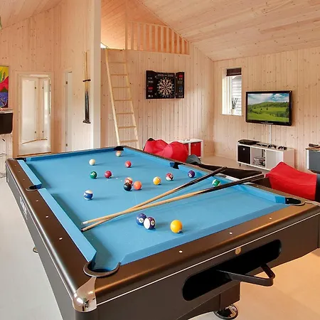 펜션 Luxury Pool Villa In Lohals *