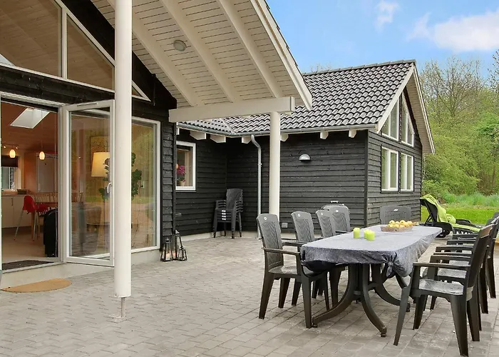 בית נופש Luxury Pool In Lohals - By Traum Hou (Syddanmark)